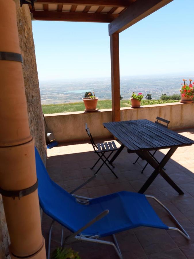 Casa Nel Vigneto Erice旅馆 外观 照片