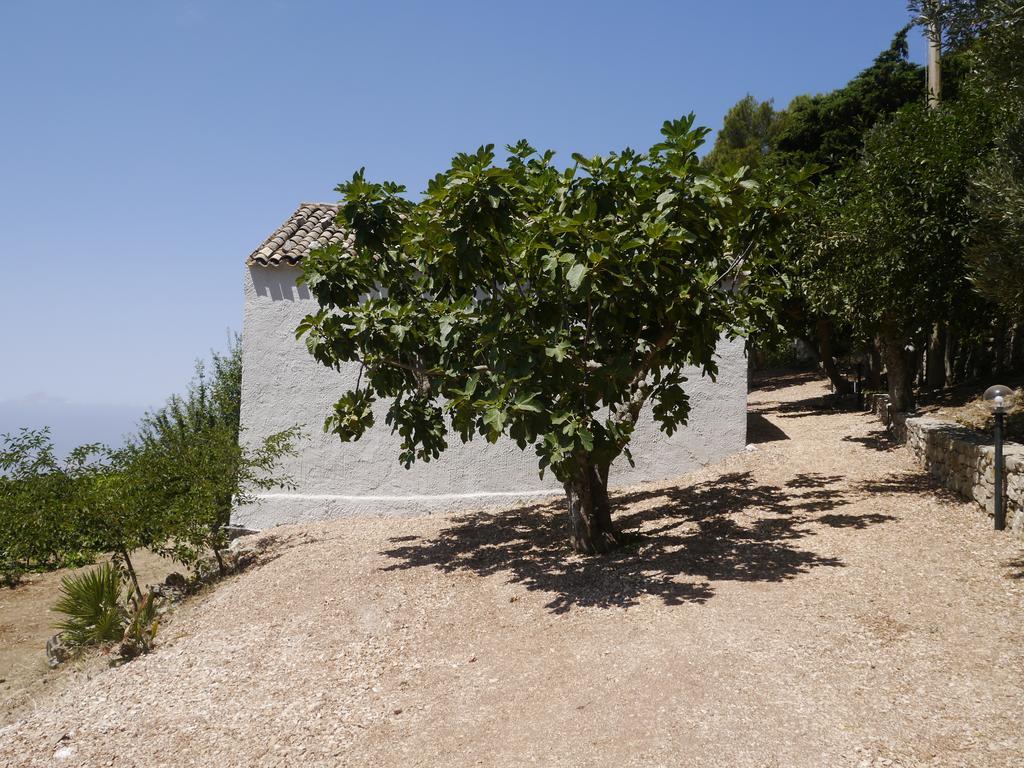Casa Nel Vigneto Erice旅馆 外观 照片